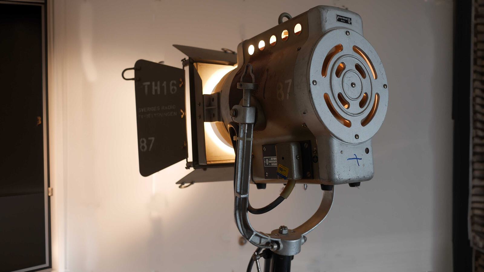 Alter Filmscheinwerfer