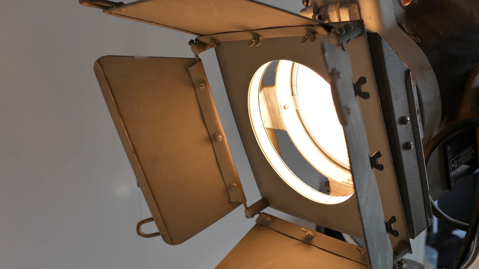 Scheinwerfer Deltschaft 4000