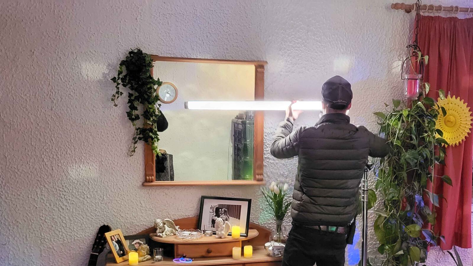 Leuchtroehren 2 Anbringung 4000