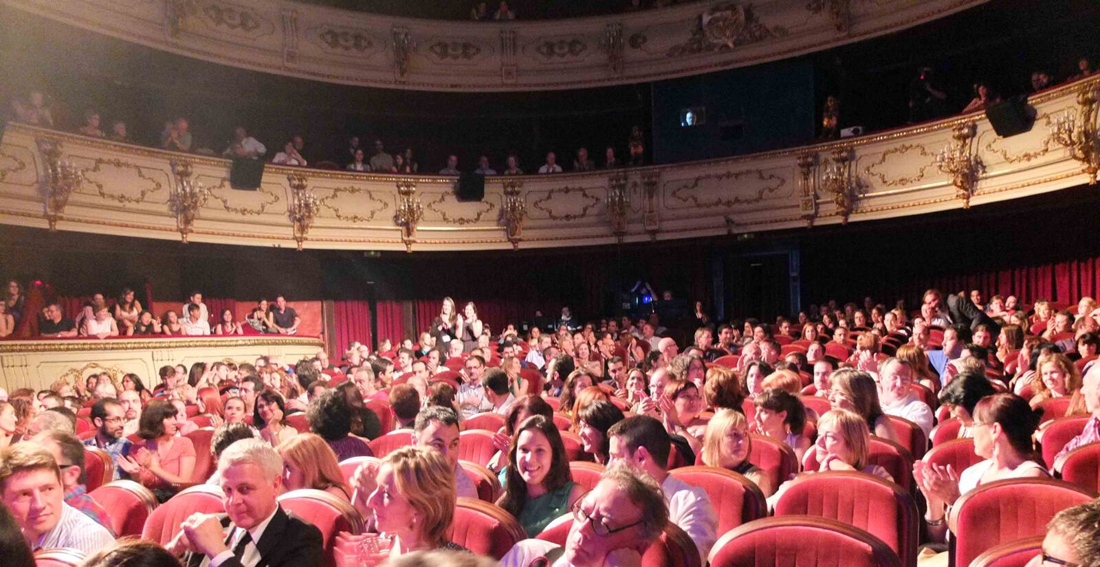 Voller Zuschauersaal