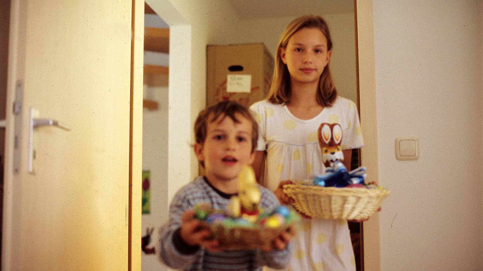 Kinderdarsteller bei Dreharbeiten zu