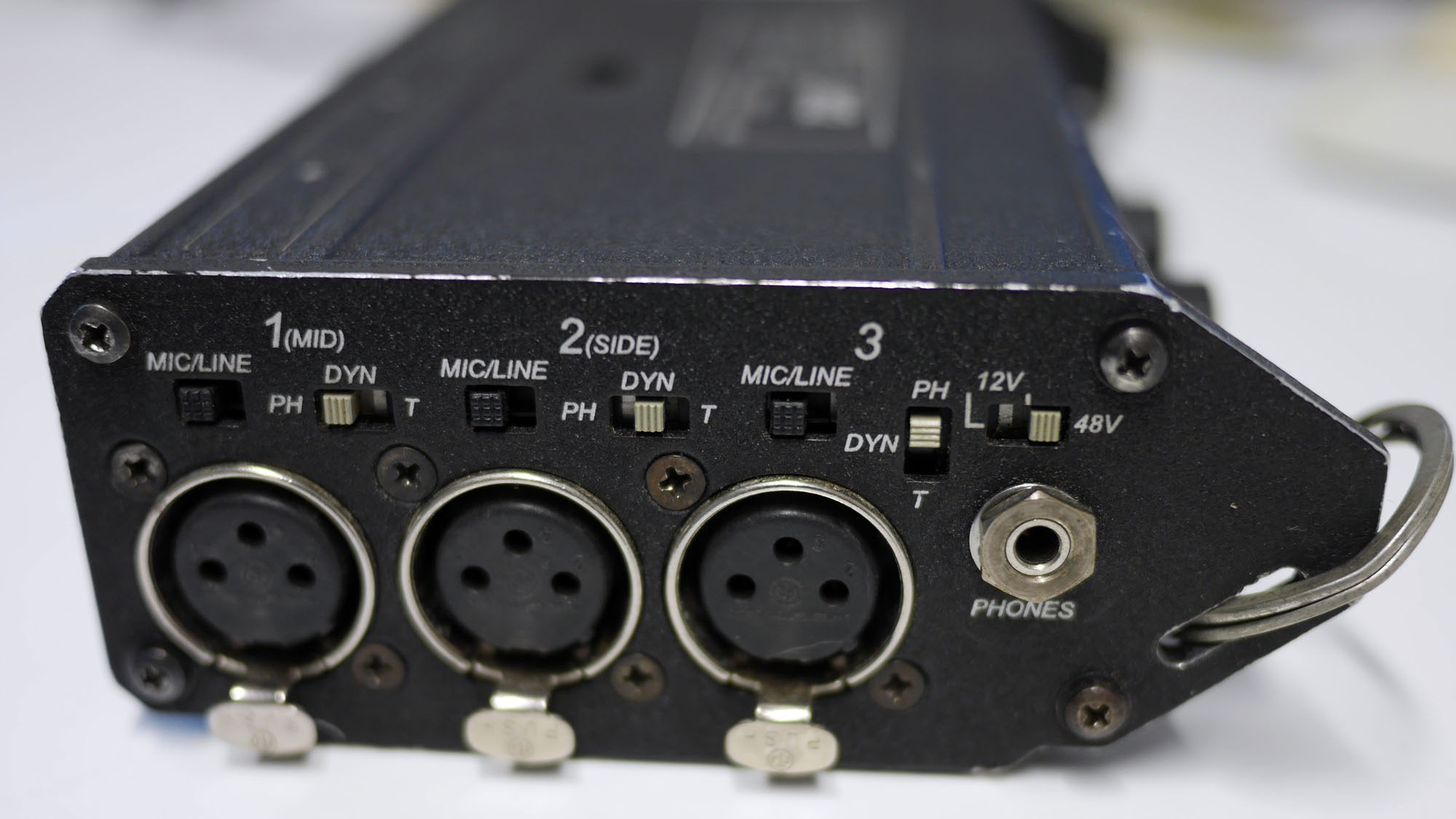 Mischer Sound Device 302 2000