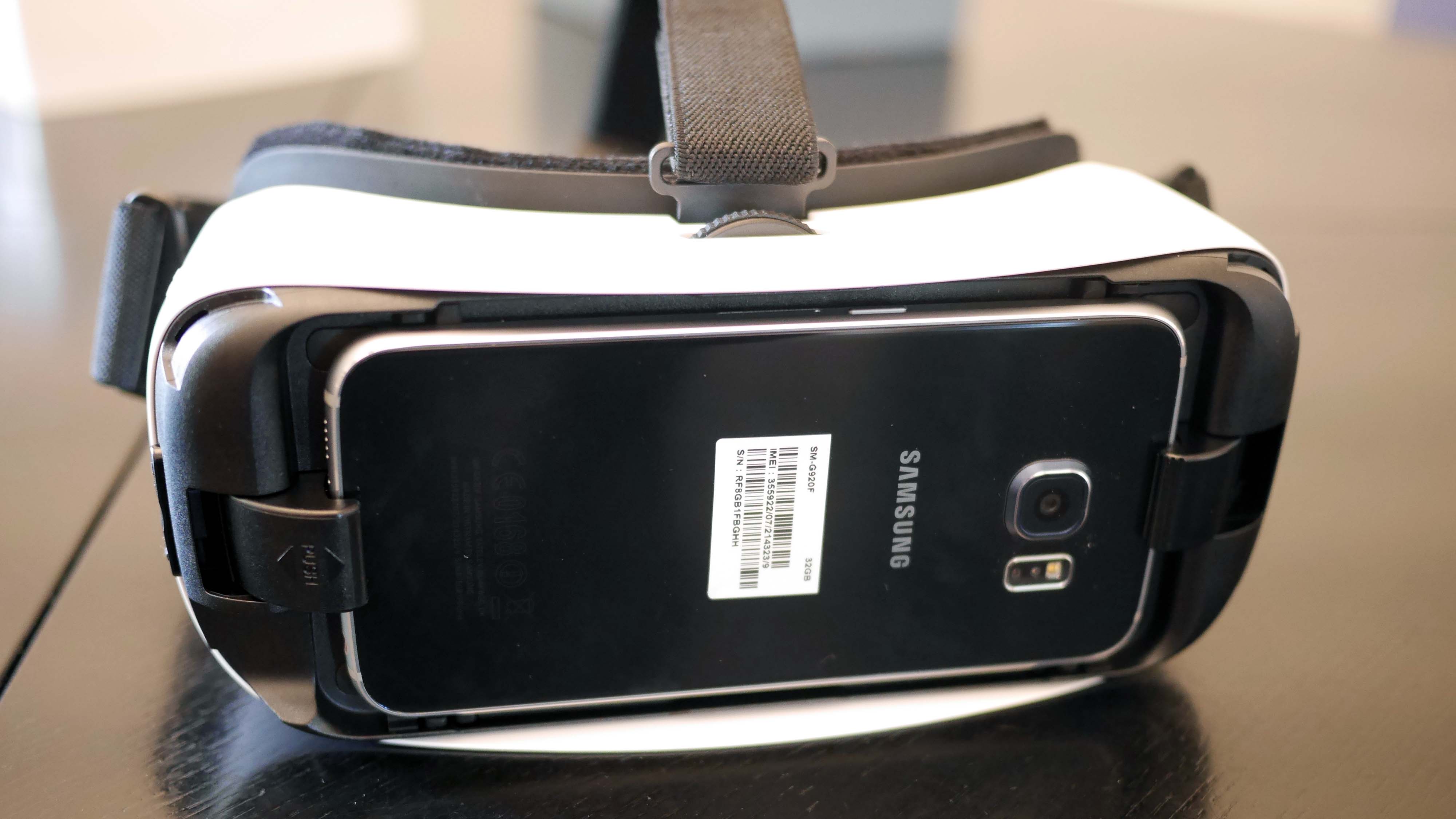 Gear VR Brille und Handy