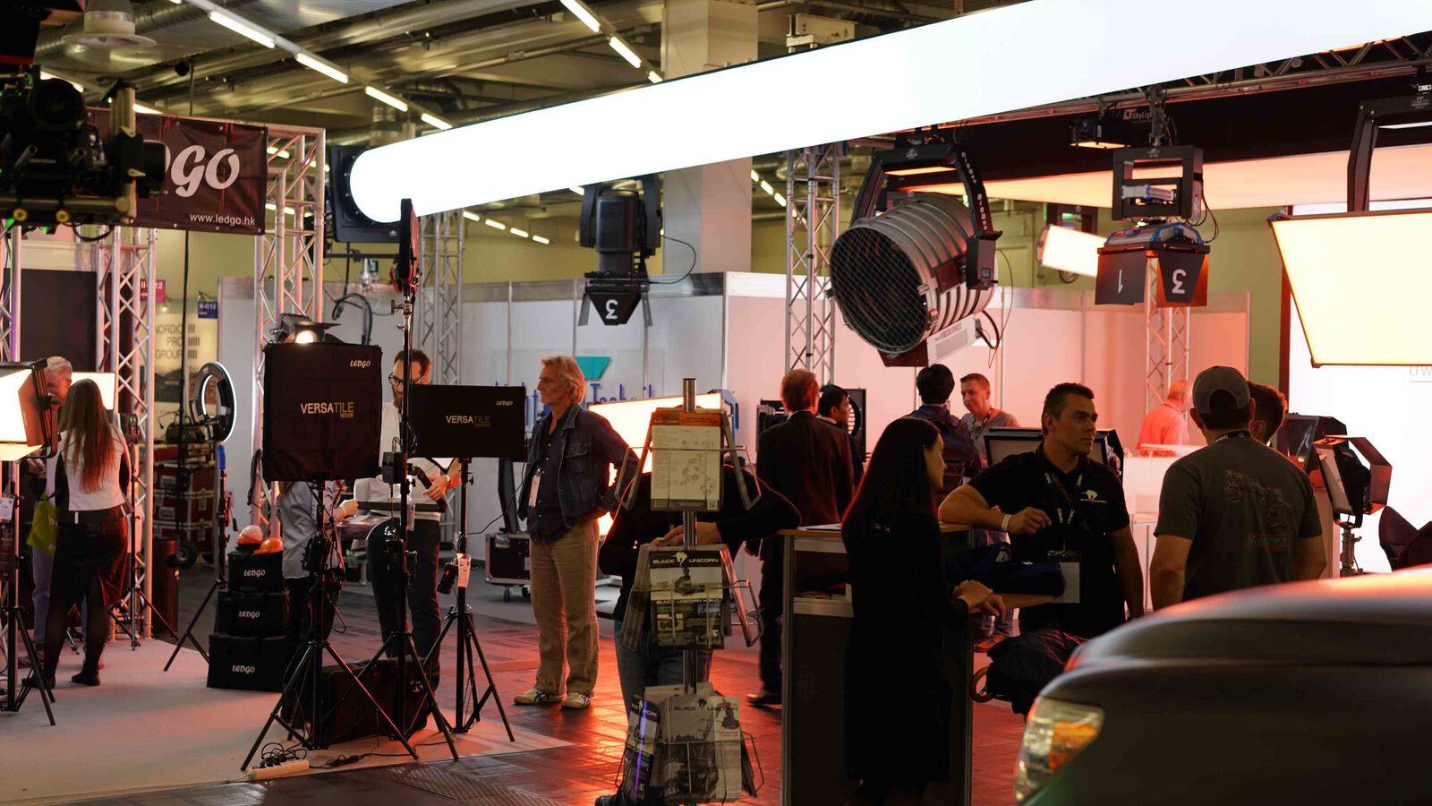 Cinec Messe 22 4000