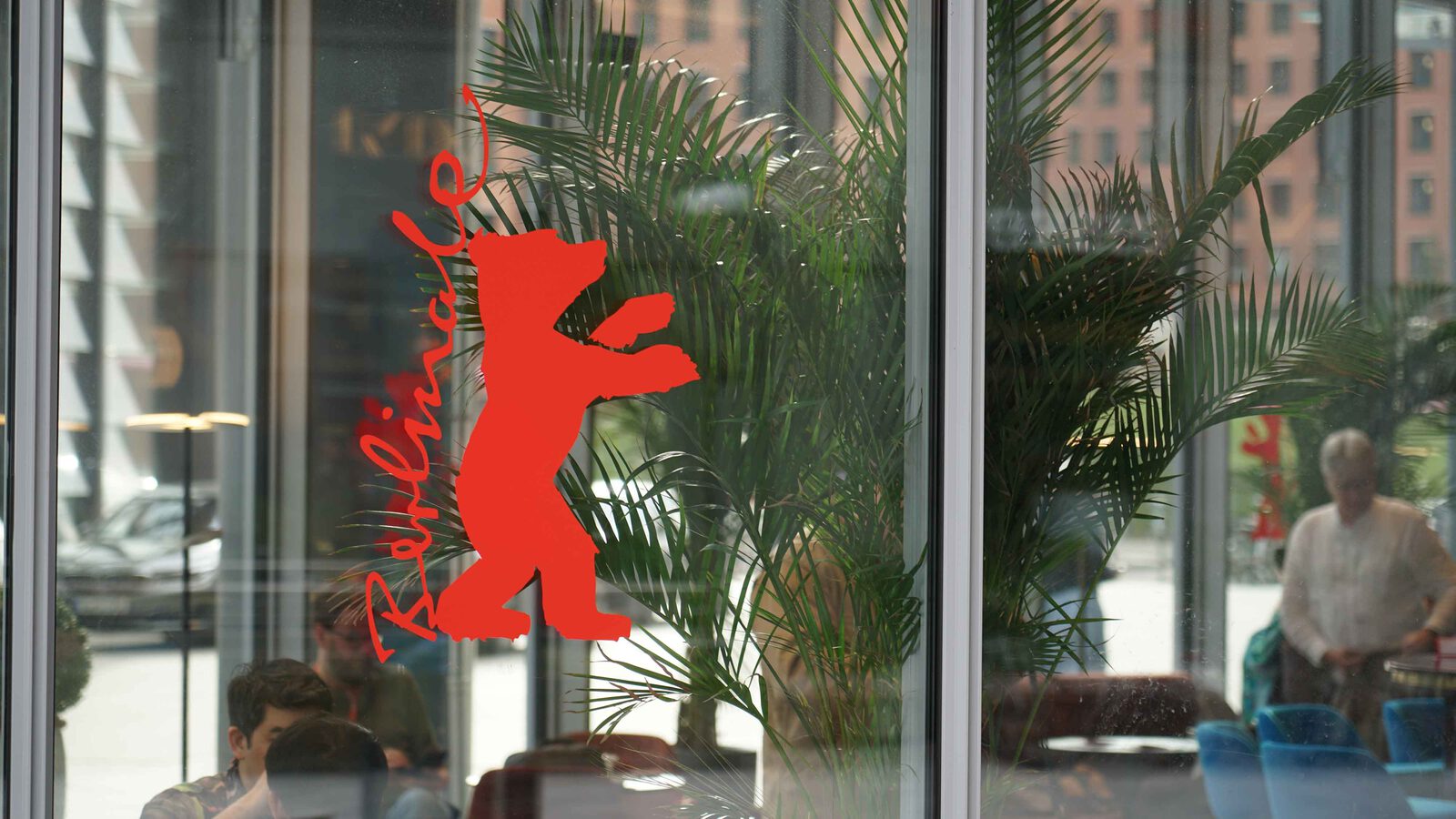 Berlinale 24 Baer 4000