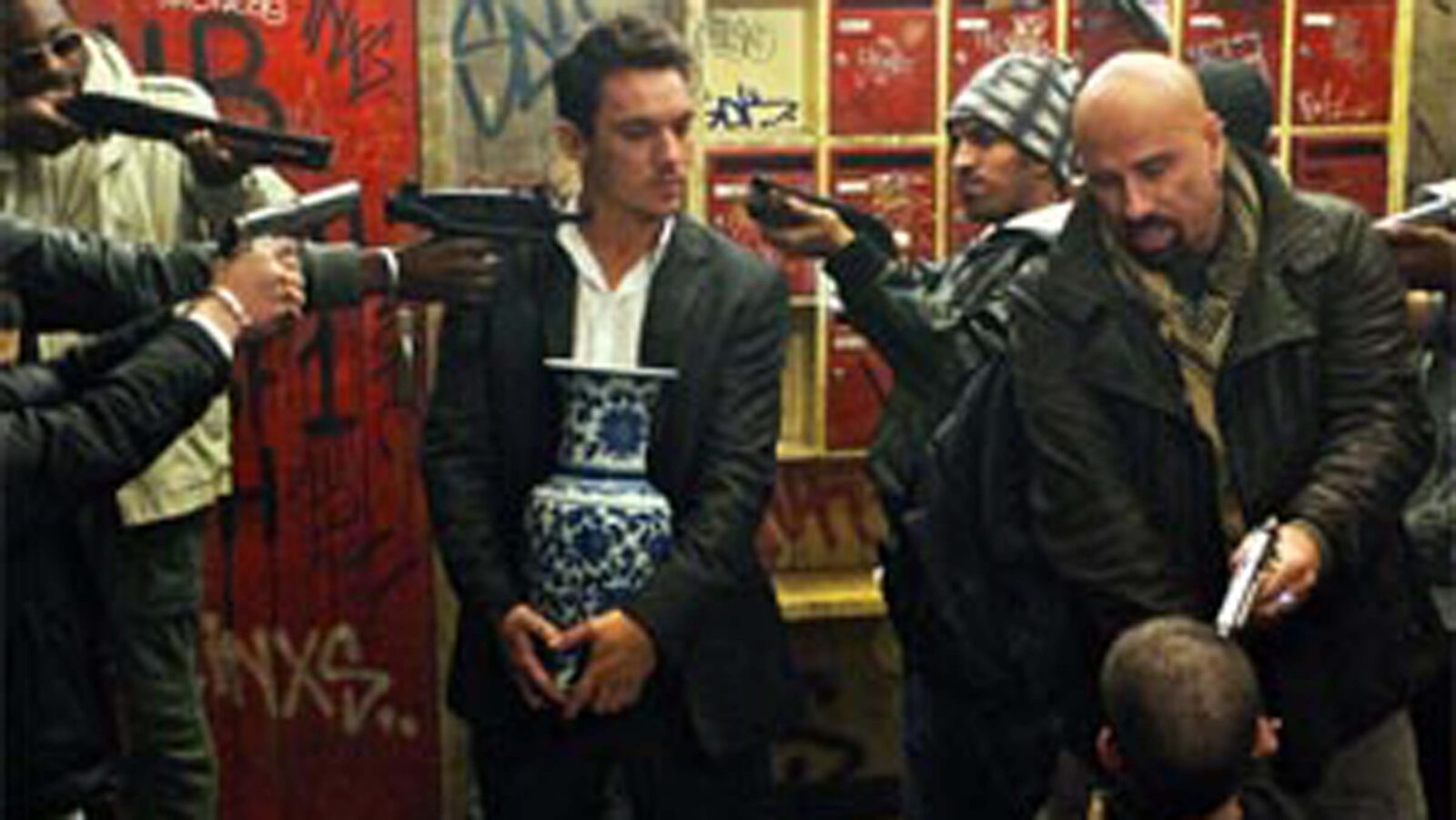 frompariswithlove gross02 4000