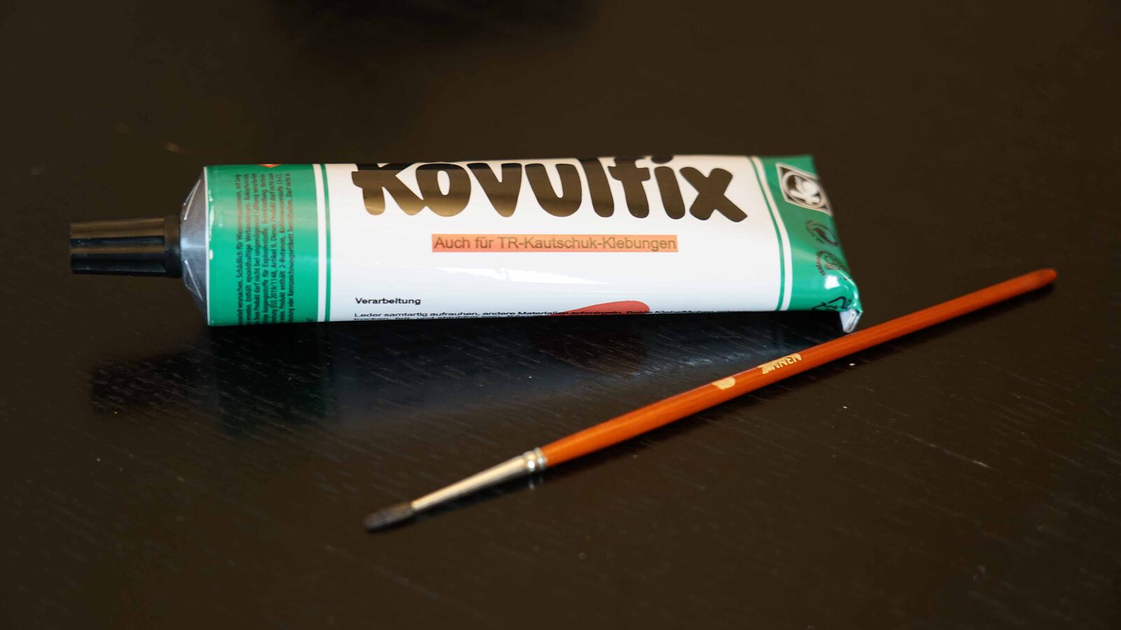 Belederung 4 Klebstoff 4000