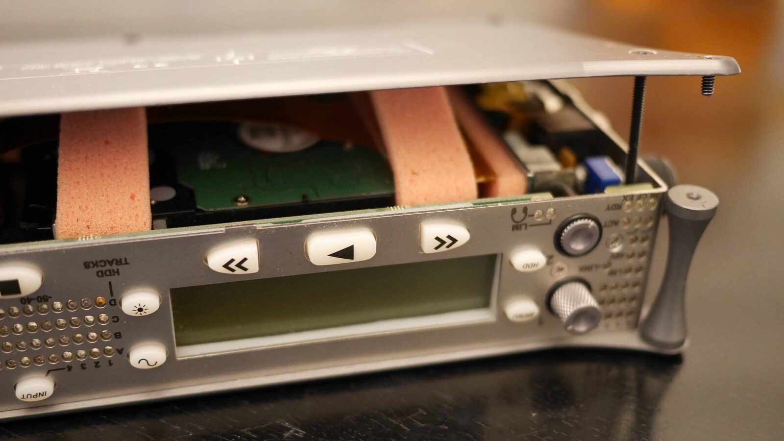 Deckel wird abgehoben