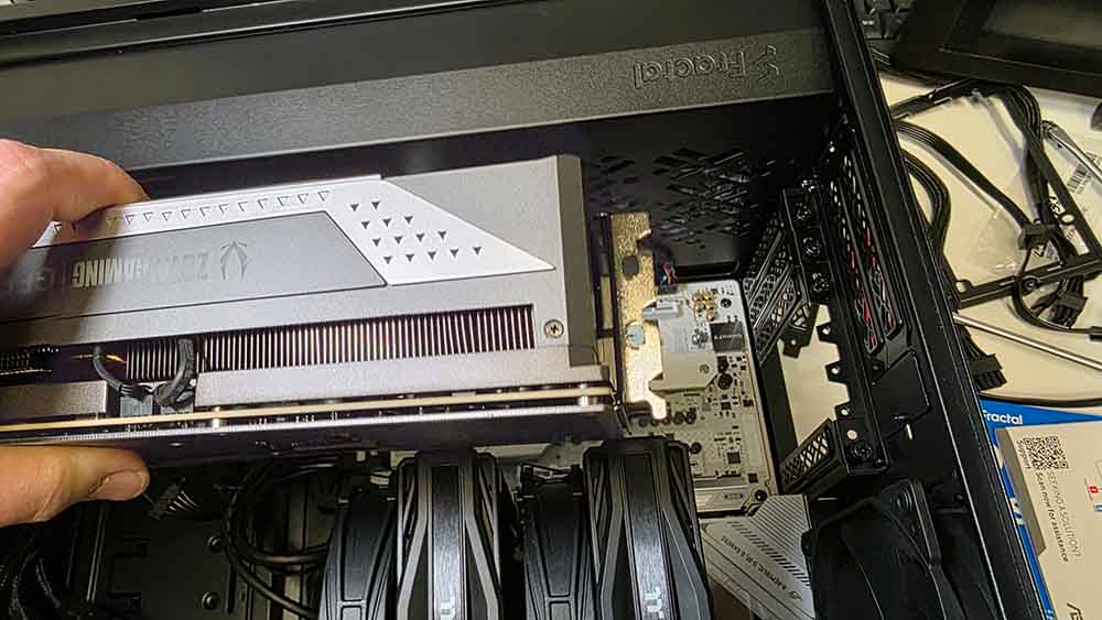 Intel 2025 Grafik 1 1000