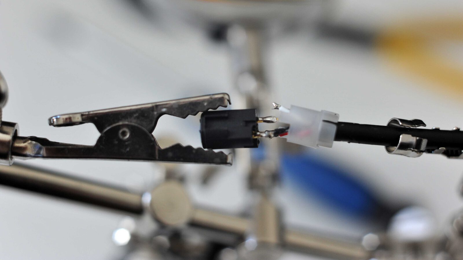 Mini XLR Loeten 4000